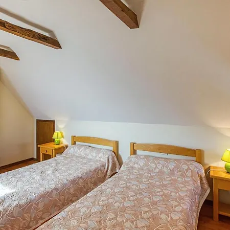 Cozy In D Mandailles With Kitchen Semesterbostad Castelnau-de-Mandailles